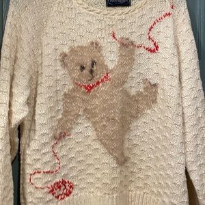 Neuma vintage white sweater with fuzzy bear. Large, very good condition.